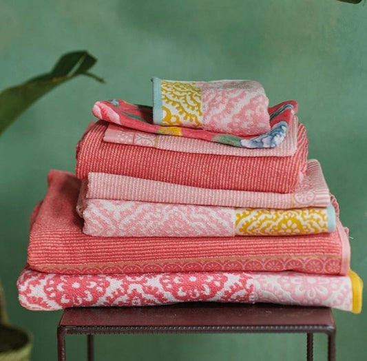 3 trucchi per avere gli asciugamani più morbidi