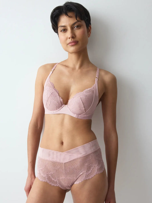 Reggiseno Triumph Love in Lace con scollo profondo e dettagli dorati